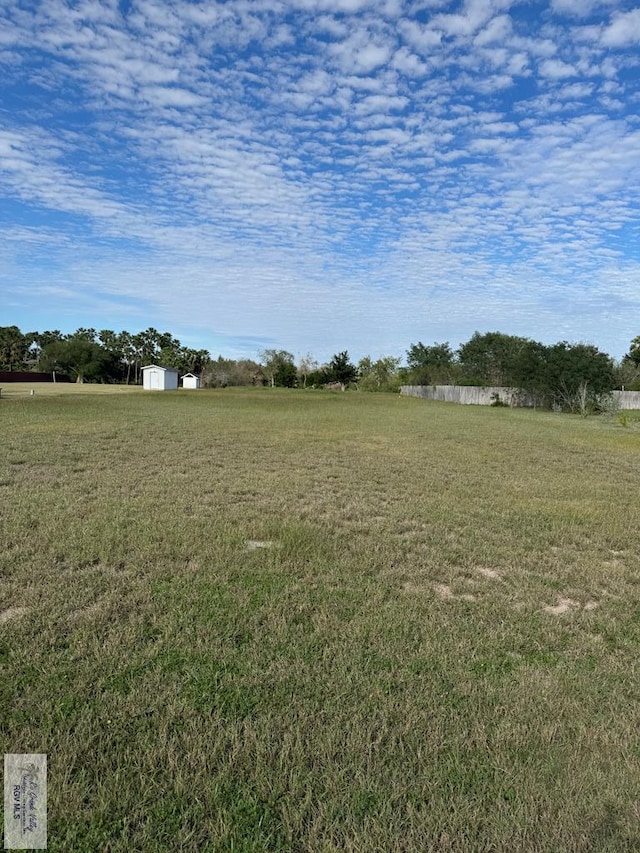 Listing photo 2 for 25207 Redhead Ct, San Benito TX 78586