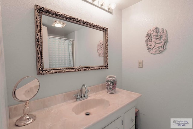 109 E Pompano St, South Padre Island, TX 78597 - full bathroom featuring vanity