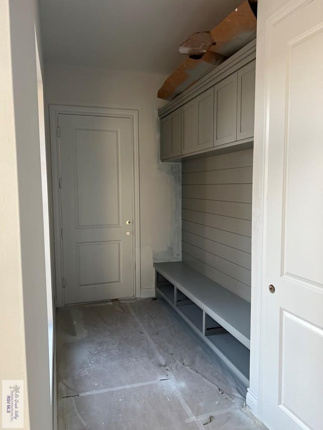 view of mudroom