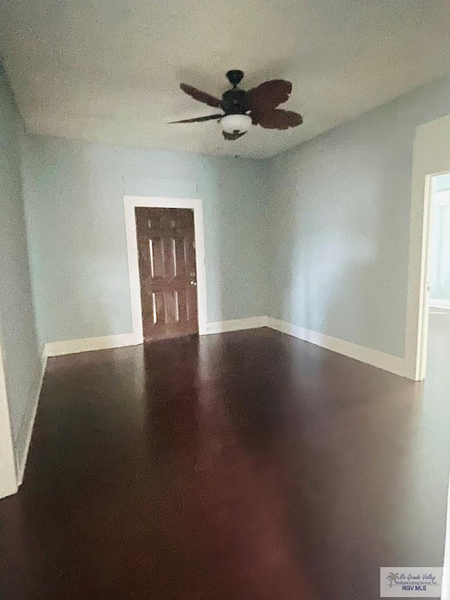 empty room with ceiling fan