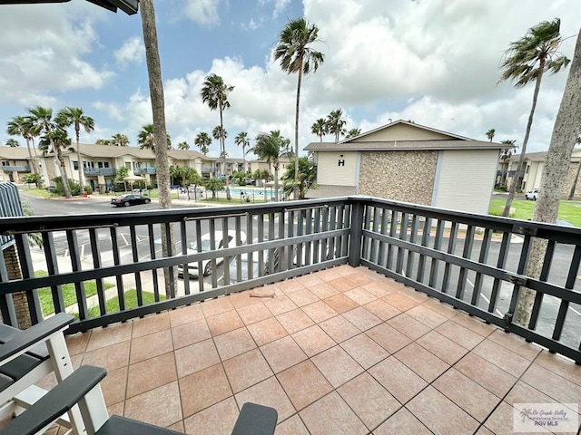 77 Santa Isabel Blvd, Laguna Vista, TX 78578 - balcony with a residential view