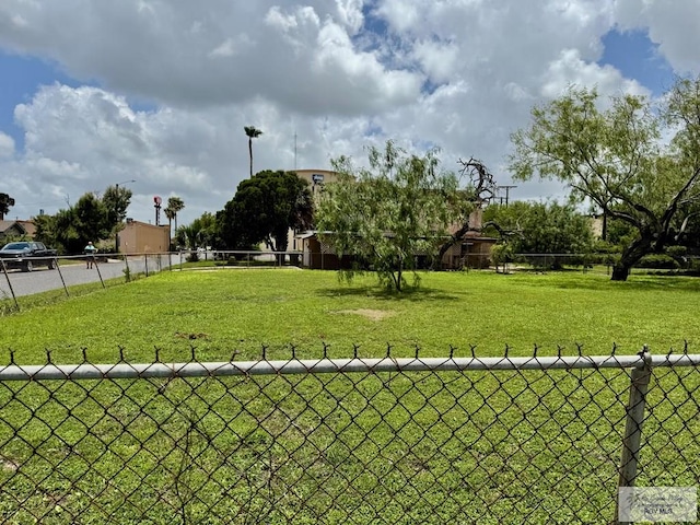 67 Simpson St, Brownsville, TX 78521 - photo 3
