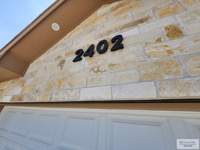 exterior details with stone siding