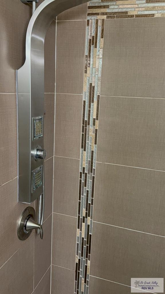 details with tiled shower