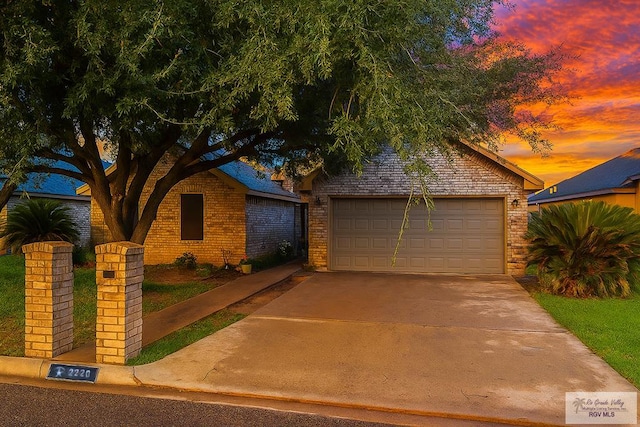 2220 Heather Dr, Edinburg, TX 78542 - photo 1
