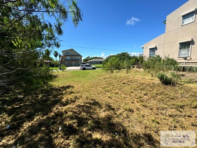 1842 N Shore Dr, Port Isabel, TX 78578 - photo 7
