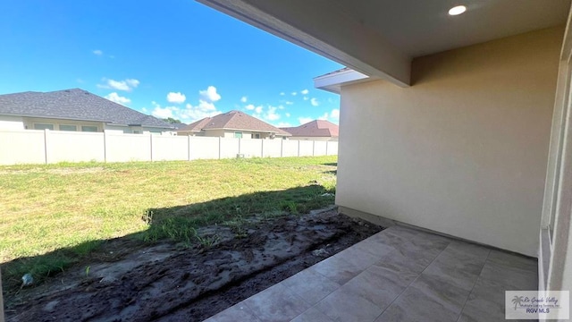 view of yard with a patio area