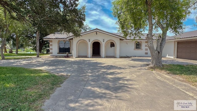 1230 Moon Lk Unit 30B & 30C, Progreso Lakes, TX 78596 - photo 1