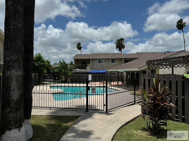 205 Calle Amistosa Unit E-223, Brownsville, TX 78520 - photo 11