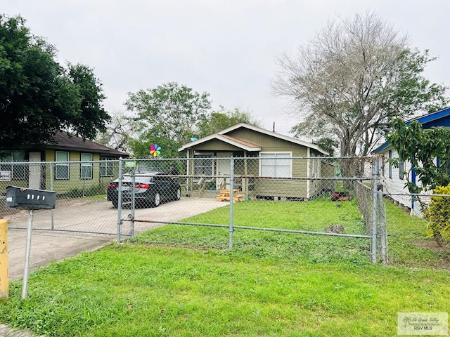 exterior space featuring a front lawn