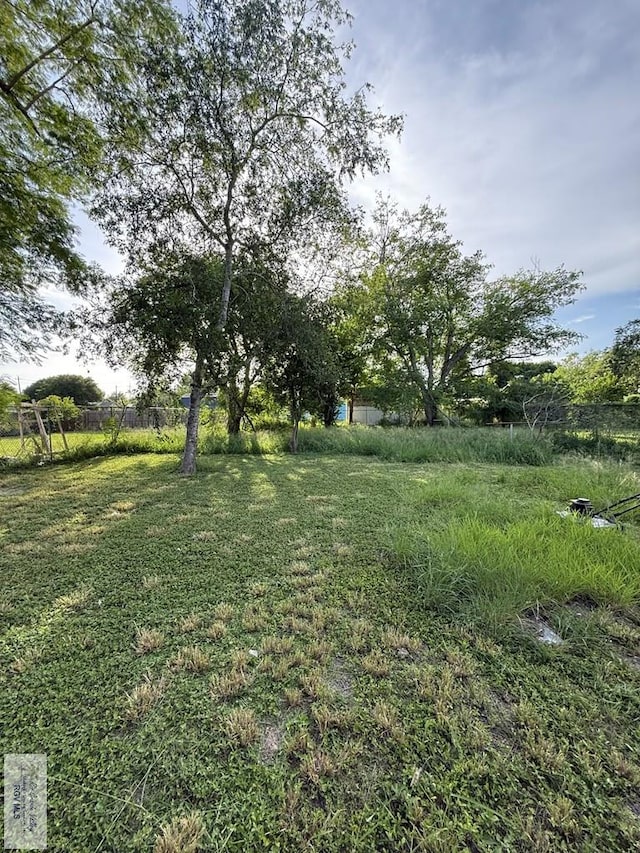 145 Park St, Brownsville, TX 78520 - photo 5