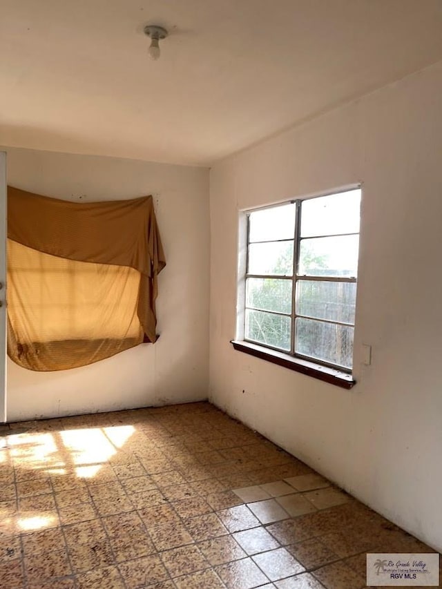 408 W 6th St, La Feria, TX 78559 - view of empty room