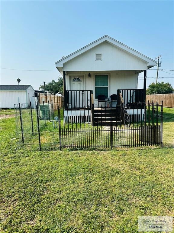 159 E Rodriguez Ave, Raymondville, TX 78580 - photo 1