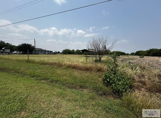 Listing photo 3 for 22590 Myers Ln Unit 15, Harlingen TX 78552