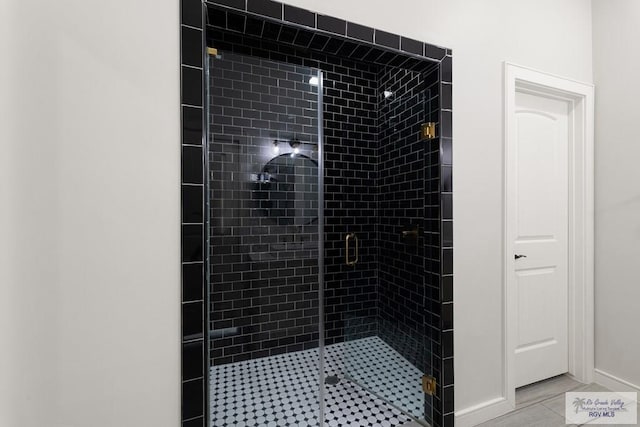 bathroom with walk in shower