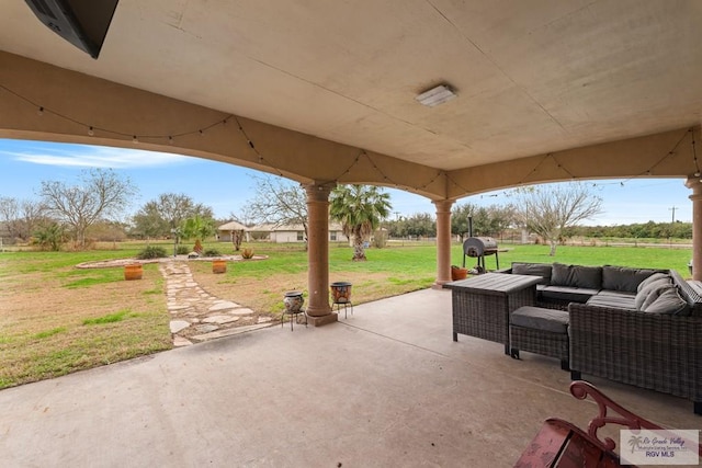 view of patio / terrace with outdoor lounge area