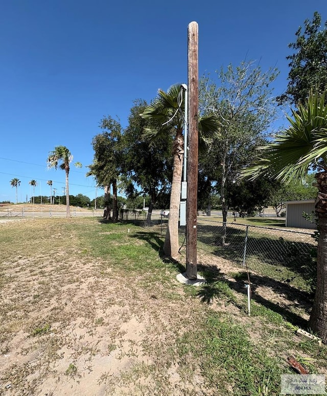 728 N Ohio Ave, Mercedes, TX 78570 - photo 8