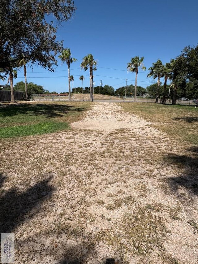728 N Ohio Ave, Mercedes, TX 78570 - photo 9