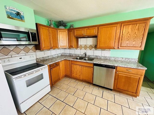 121AND123 Beach Dr, Port Mansfield, TX 78598 - photo 6