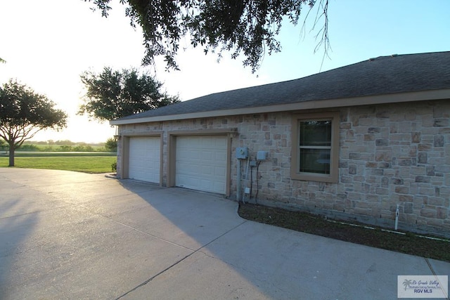 27281 Palm Blvd, Harlingen, TX 78552 - garage with concrete driveway
