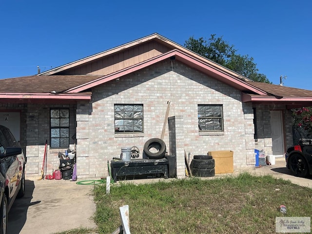 view of home's exterior