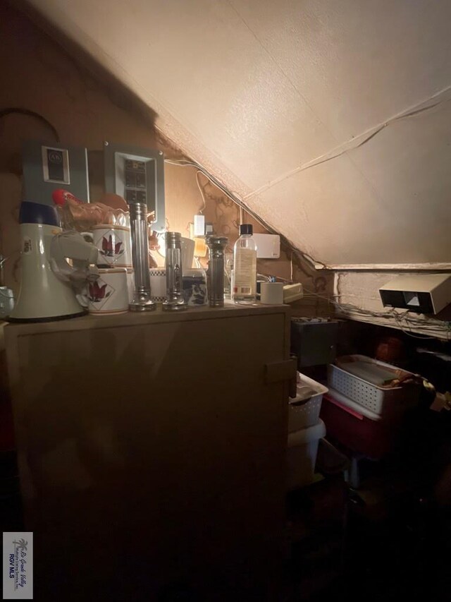 121 E Washington St, Brownsville, TX 78520 - bar with lofted ceiling