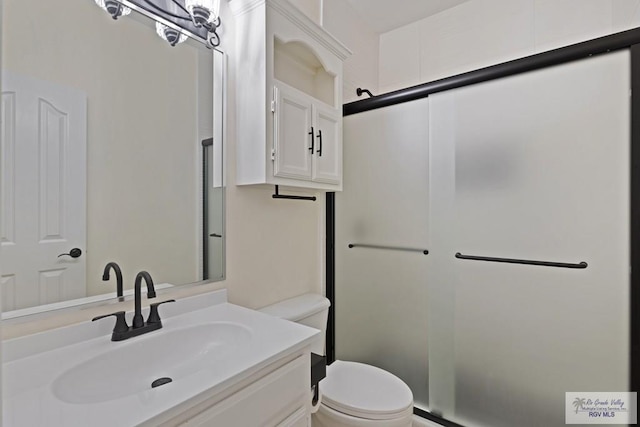 3271 Emerald Valley Blvd Unit 8, Brownsville, TX 78526 - full bath with an enclosed shower and vanity