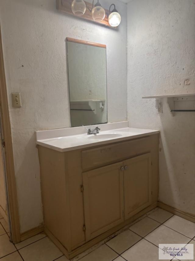 810 Alamo St, San Benito, TX 78586 - photo 8