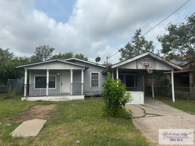 810 Alamo St, San Benito, TX 78586 - photo 1