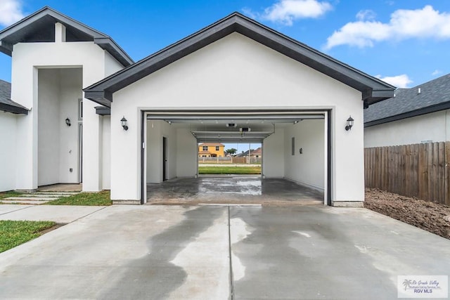 6221 King Palm Loop, Brownsville, TX 78526 - garage with concrete driveway