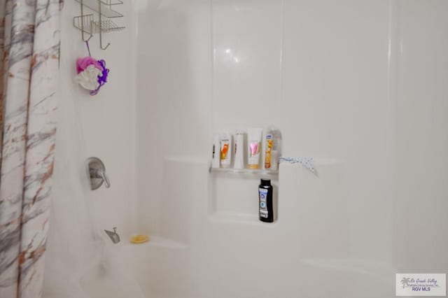 bathroom with walk in shower