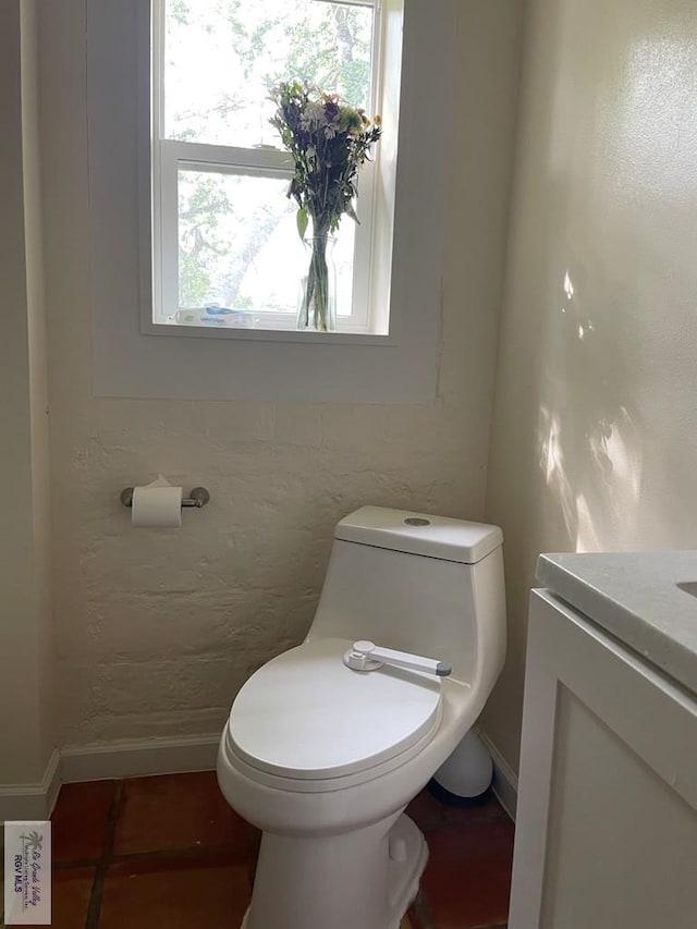 125 W Resaca Rd, Bayview, TX 78566 - half bath with vanity and toilet