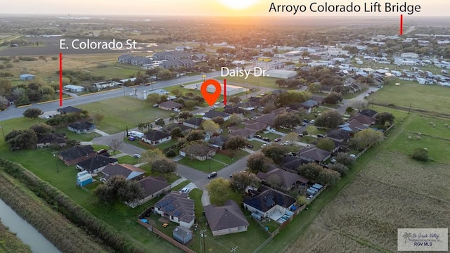 view of aerial view at dusk