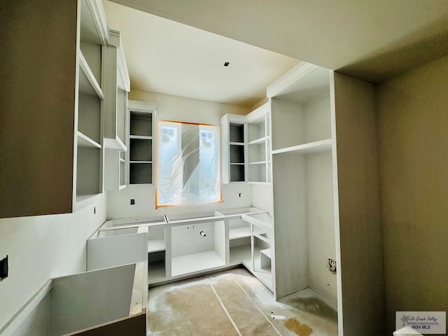 107 Willacy Ave, Brownsville, TX 78521 - view of unfurnished office