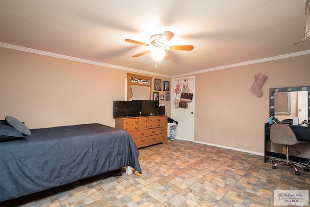 bedroom featuring crown molding and ceiling fan