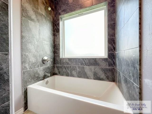 bathroom featuring shower / bath combination