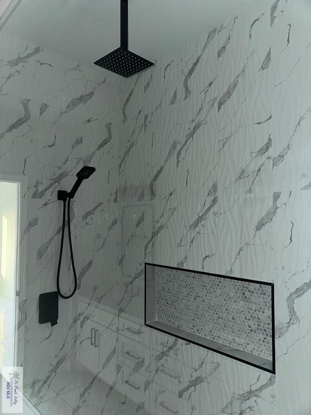 9464 S Queen Palm, Los Fresnos, TX 78566 - bathroom view of a marble finish shower