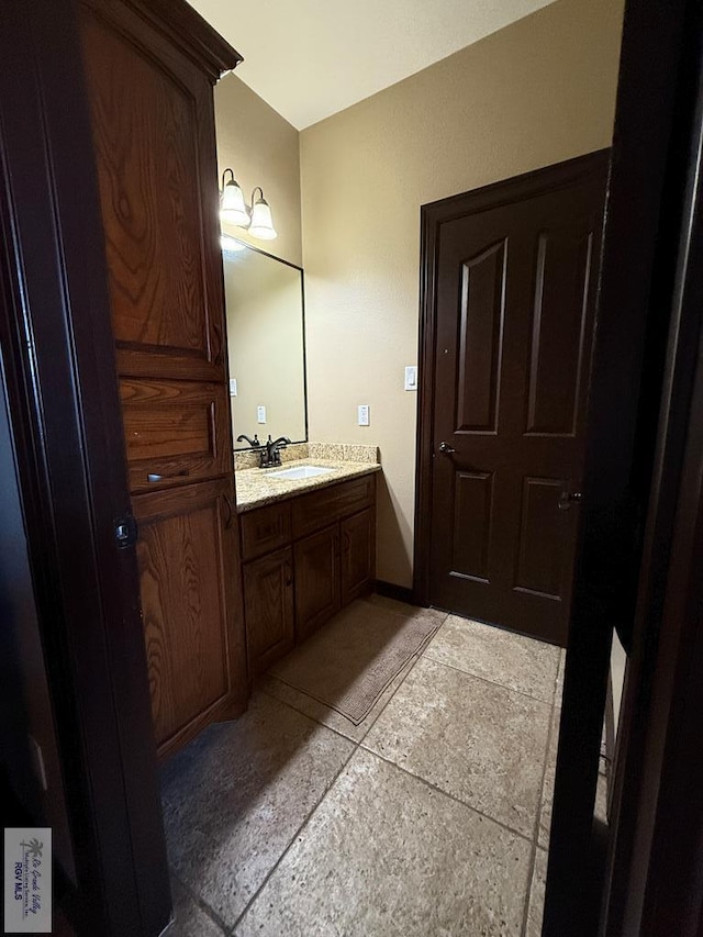 2909 Mi Cielo Dr, Weslaco, TX 78599 - bathroom with vanity