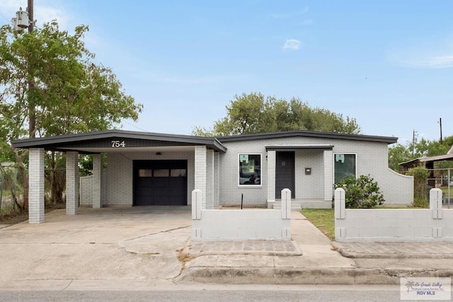 754 Villa Verde Dr, Brownsville, TX 78521 - photo 1