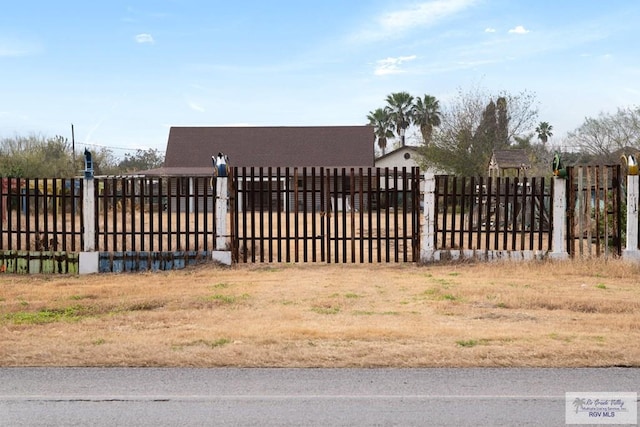 9705 US Highway 281, Brownsville, TX 78521 - gate with fence