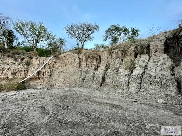 20832 Reynolds Rd, Rio Hondo, TX 78583 - photo 28