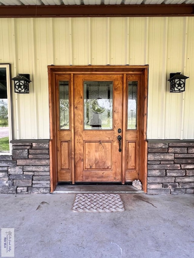 25096 Rabb Rd, La Feria, TX 78559 - view of exterior entry featuring a porch