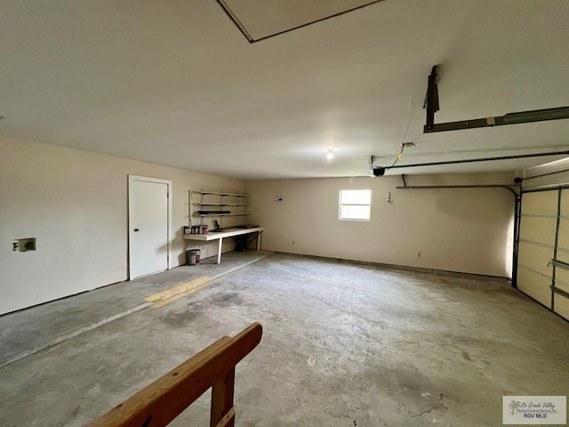 40 Cherokee Ave, Harlingen, TX 78552 - view of garage