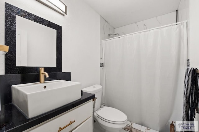 bathroom featuring tasteful backsplash, walk in shower, vanity, and toilet