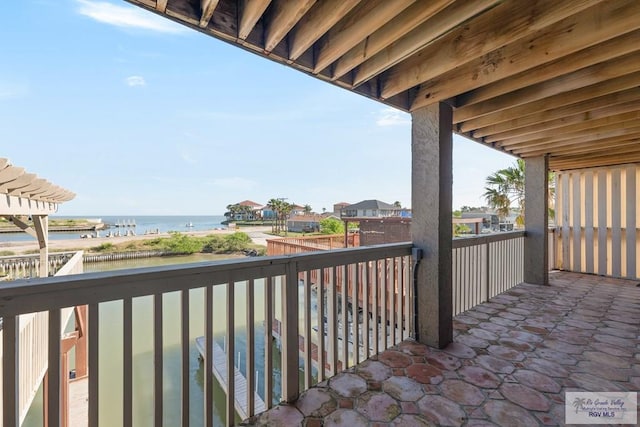 1302 Harbor Island Dr, Port Isabel, TX 78526 - balcony featuring a water view