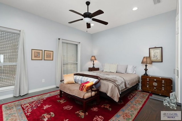 bedroom featuring visible vents, baseboards, a ceiling fan, and recessed lighting