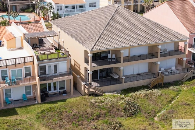 drone / aerial view with a residential view