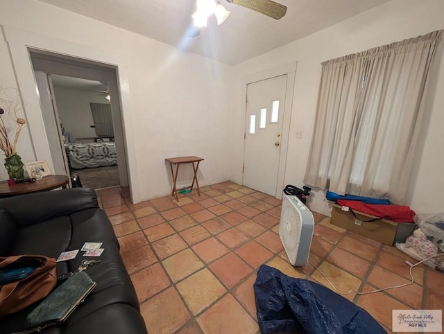 312 W Jessamine Ave, La Feria, TX 78559 - foyer entrance featuring ceiling fan