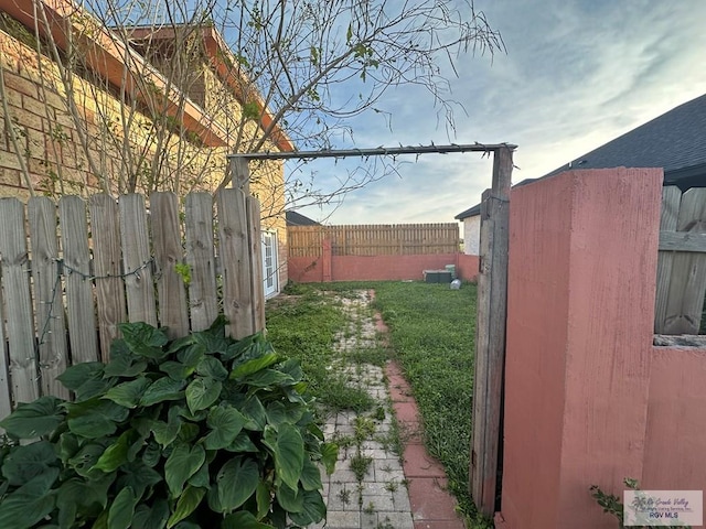 468 Toronja Ave, Brownsville, TX 78521 - photo 15