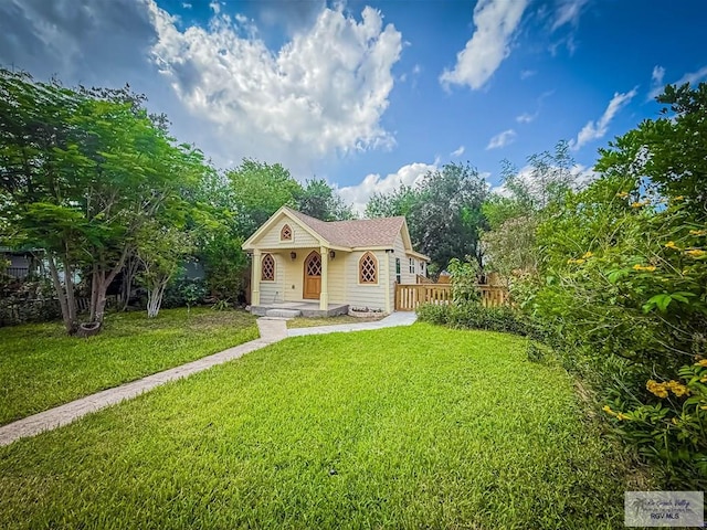 1214 W Lincoln Ave Unit 22, Harlingen, TX 78550 - bungalow with a front yard